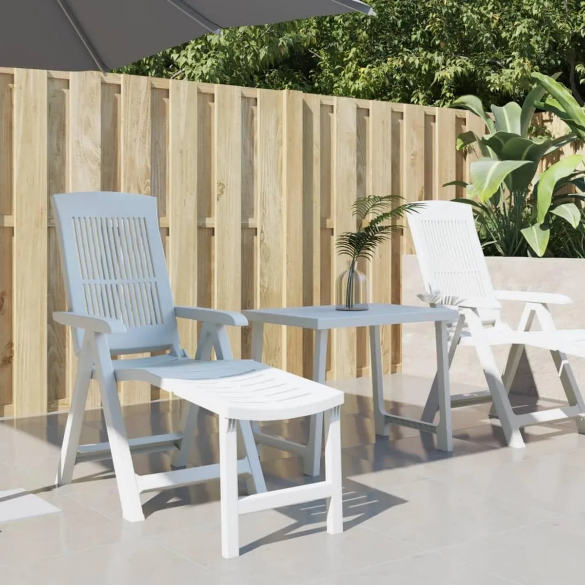 Tumbona Reclinable de Plástico Blanca para Playa y Jardín